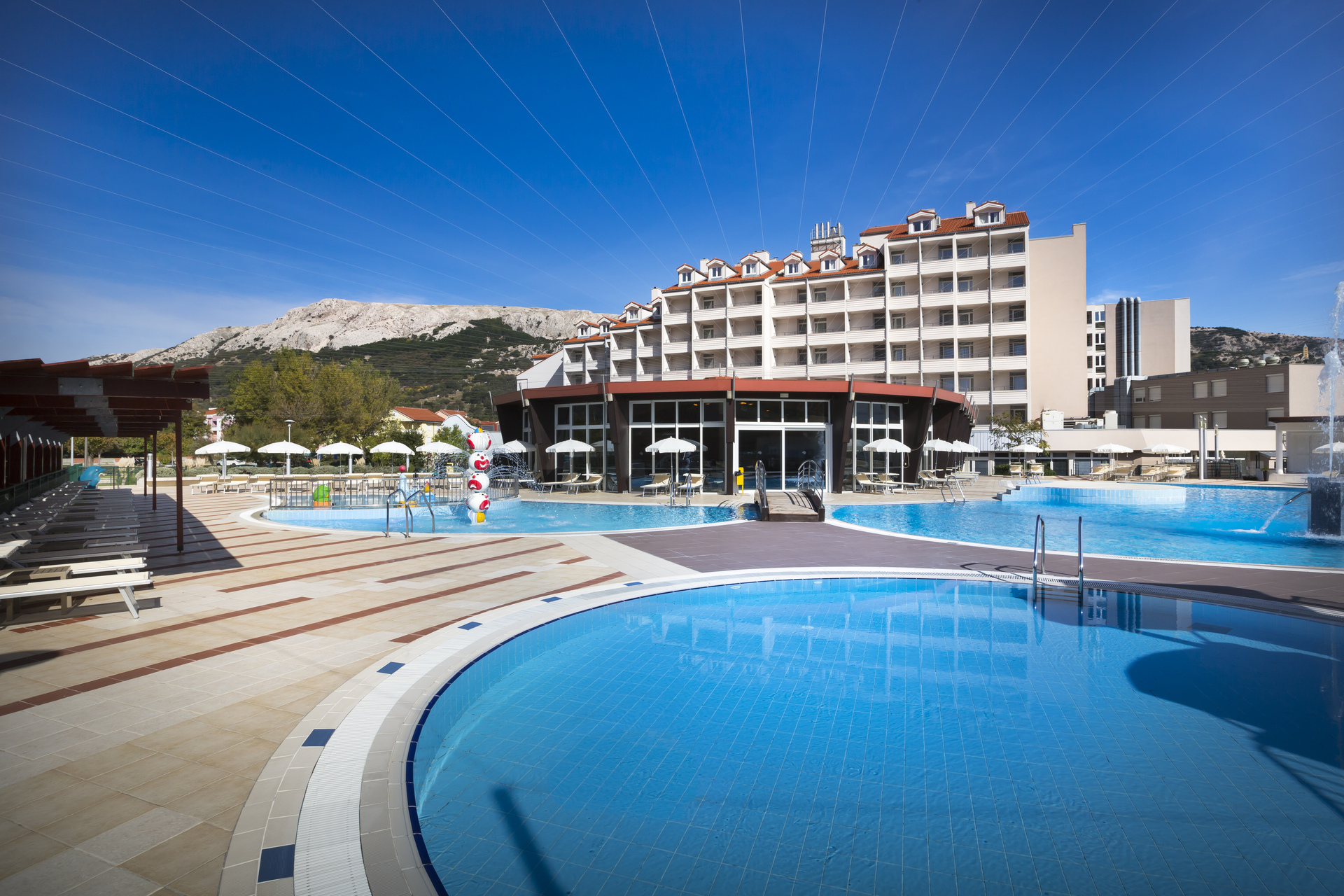 Sunny Baška Hotel by Valamar, ex. Corinthia - Alojamientos en BASKA